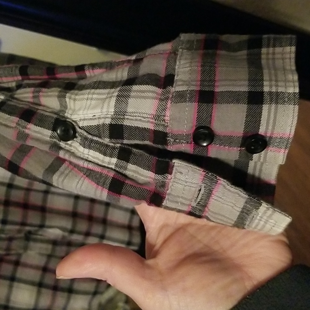 Shirt - Picture 5 of 5